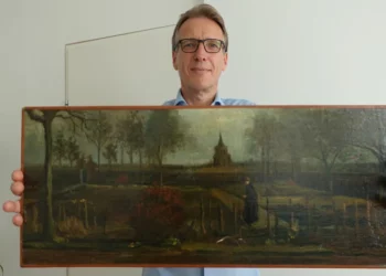 Vídeo: Detetive recupera pintura de Van Gogh roubada em sacola da Ikea