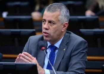 Tributo incluído na reforma tributária é uma “aberração”, diz representante do agro