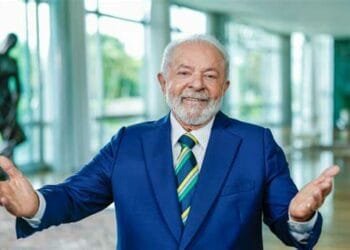 Lula Faz Pronunciamento com Dado Falso sobre o PIB