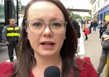 Vídeo: Repórter da TV Globo é assaltada ao vivo durante cobertura em São Paulo