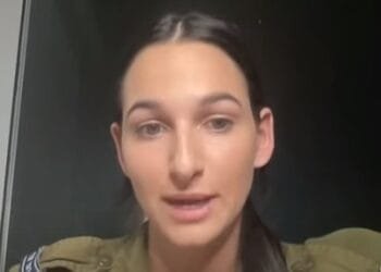 Brasileira relata sua rotina no exército de Israel em entrevista