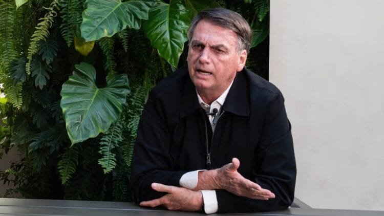 Bolsonaro intervém para garantir saída segura de brasileiros em Gaza