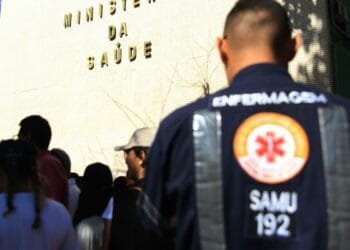 Piso da enfermagem: TST rejeita proposta de representantes de hospitais privados