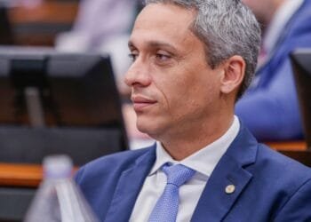 Gustavo Gayer lidera Ranking como melhor deputado federal de Goiás