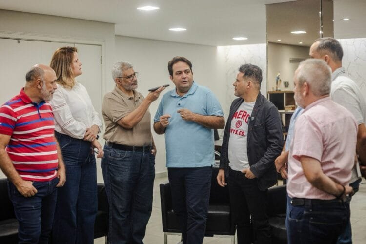 Roberto Naves anuncia parceria com Alibaba após viagem à China e Emirados Árabes