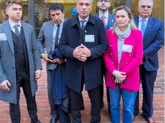 Comitiva de oposição brasileira em Washington D.C. denuncia “grotescos acontecimentos” no Brasil