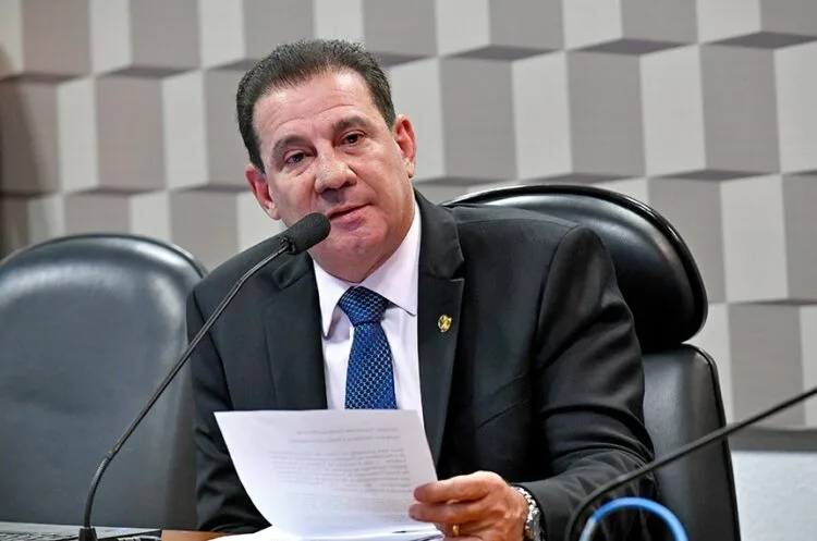 Senador Vanderlan Cardoso mantém voto em aberto para indicação de Flávio Dino ao STF