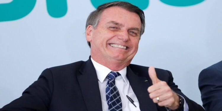 Gritos de ‘Volta Bolsonaro’ marcam evento da Frente Parlamentar das Escolas Cívico-Militares na Câmara