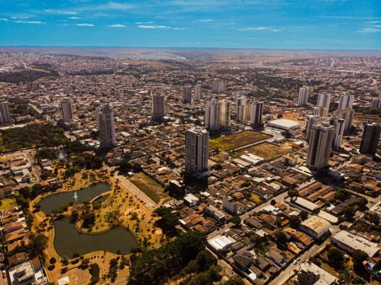 Caminhando para 2024: Que cada ato seja um passo rumo a mais amor e empatia