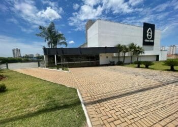 Deputados Fred Rodrigues e Gustavo Gayer unem forças no Mega Mutirão Social: Saúde, Jurídico, Empregos e Solidariedade em um só evento