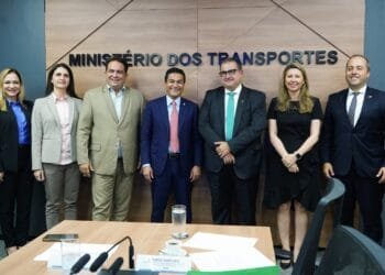 Roberto Naves confirma início das obras do viaduto do Recanto do Sol