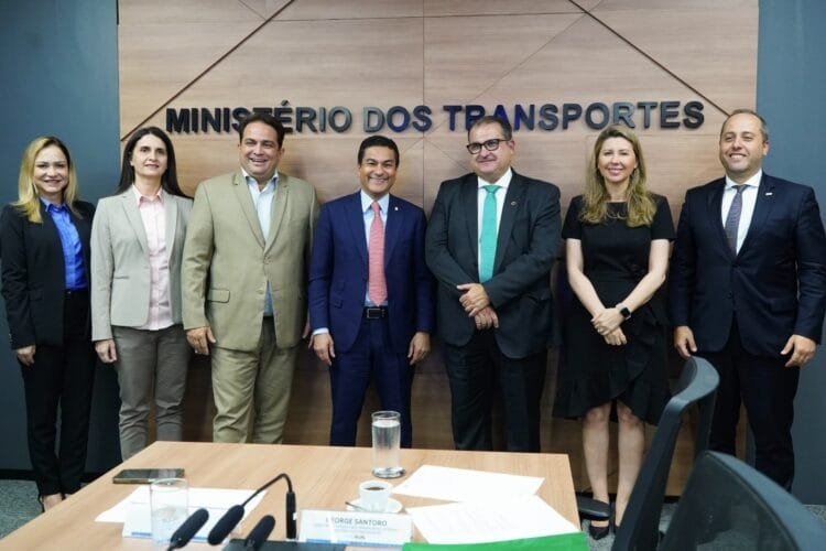 Roberto Naves confirma início das obras do viaduto do Recanto do Sol