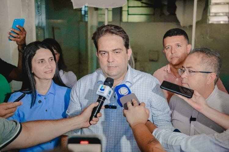 Roberto Naves anuncia mudanças no horário de funcionamento da prefeitura