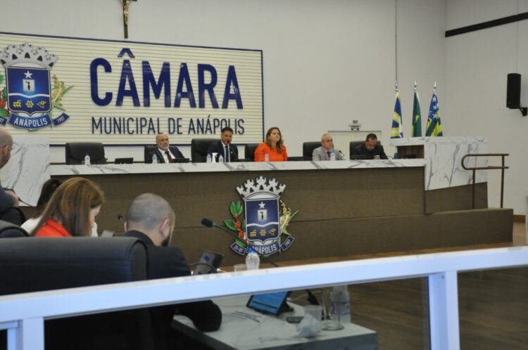 Câmara Municipal de Anápolis aprova modificações em Leis Orçamentárias e Tributárias