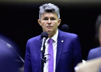 Deputado critica reforma tributária do Governo Federal: ‘Aumento de impostos penaliza o cidadão’