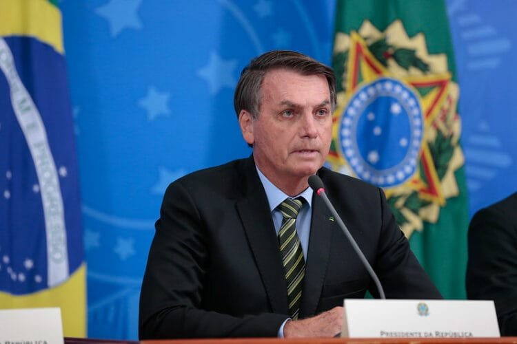 Bolsonaro critica MP que pode impactar 1 Milhão de empregos e desonerações na folha salarial