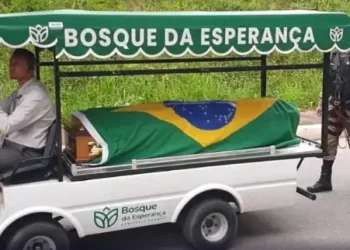 Enterro do sargento assassinado revela necessidade urgente de revisão na “Saidinha'”