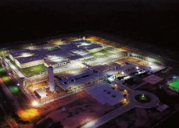 Fuga de dois presos da penitenciária federal de Mossoró (RN) revela fragilidade das unidades prisionais, diz especialista