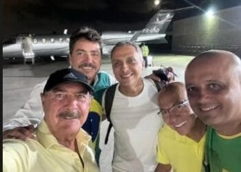 Políticos goianos se unem a Bolsonaro em manifestação na Avenida Paulista