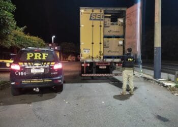 Polícia prende quadrilha suspeita de furto de carga dos Correios na BR-153 em Goiás