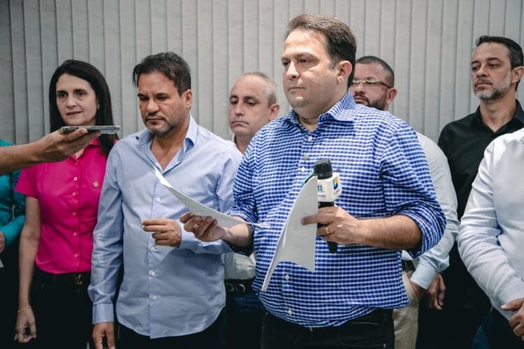 Prefeito de Anápolis propõe medidas para beneficiar usuários do Transporte Coletivo