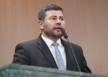 Lei de Proteção aos Órfãos do Feminicídio é instituída em Goiás