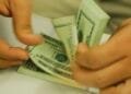 Dólar: moeda atingiu R$ 5,00