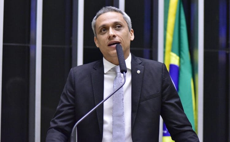 URGENTE: Congresso Americano convida deputado Gayer para expor situação política do Brasil em audiência da Comissão de Direitos Humanos