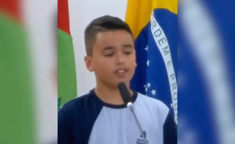 Jovem de 13 anos faz discurso emocionado em defesa da vida na Câmara Municipal de Blumenau