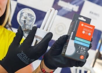 Equatorial Goiás promove troca de lâmpadas e palestras em Anápolis