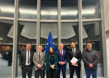 Deputados brasileiros viajam a Bruxelas para denunciar ‘censura’ no Brasil