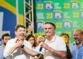 Senador Wilder Morais é ovacionado em ato pró-Bolsonaro em Copacabana