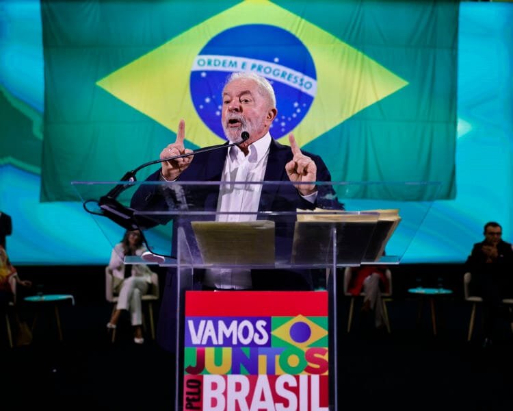 Gastos com cartões corporativos disparam no Governo Lula: Mais de R$170 milhões em 2024