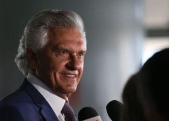 Ronaldo Caiado classifica Jair Bolsonaro como “maior líder político brasileiro” durante Seminário Brasil Hoje 2024