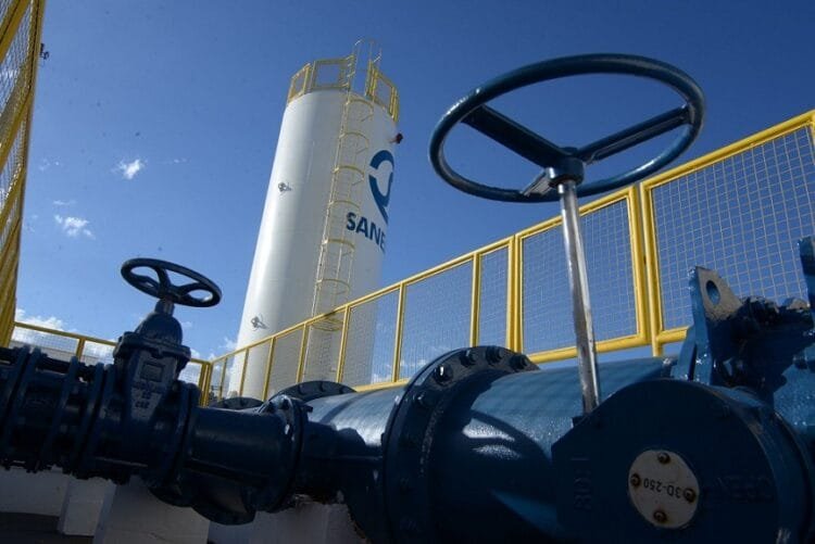 Falta de água atinge bairro em Anápolis: redes de amianto são desafio