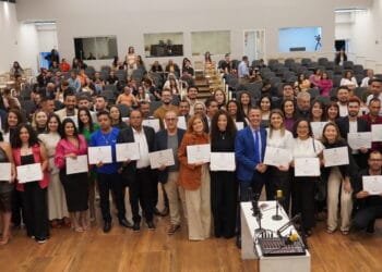 Anápolis celebra Dia do Comunicador em solenidade na Câmara Municipal