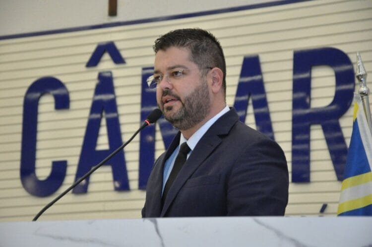 Conspiração Criminosa: Vereador Leandro Ribeiro expõe tentativa de difamação por rivais políticos