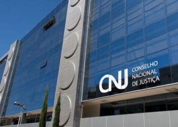 CNJ aumenta diárias de Juízes e Ministros: Gastos chegam a R$ 1,2 milhão em um mês