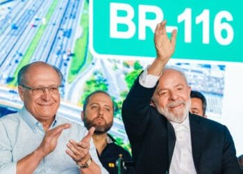 Lula faz o que quer e ninguém ousa contrariá-lo, afirma Augusto Nunes