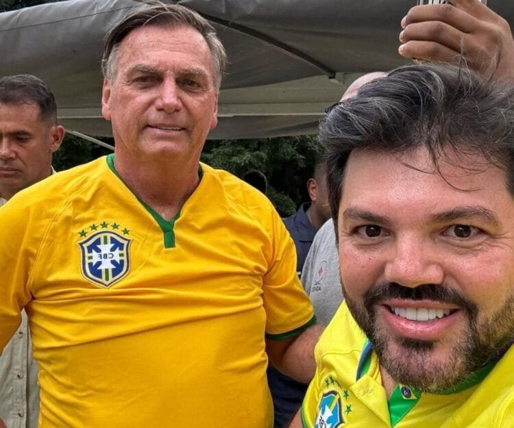 Bolsonaro lança pré-candidatura de Márcio Corrêa em Anápolis