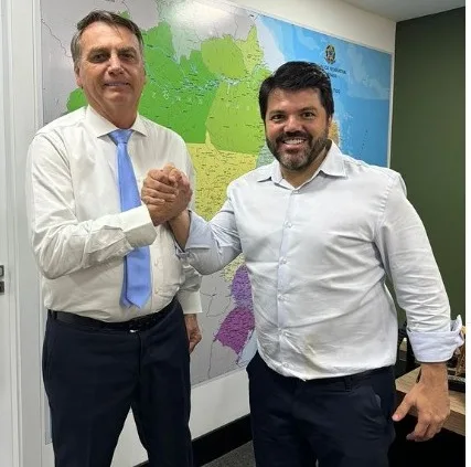 Márcio Corrêa e Bolsonaro juntos em Anápolis para lançamento de pré-candidatura