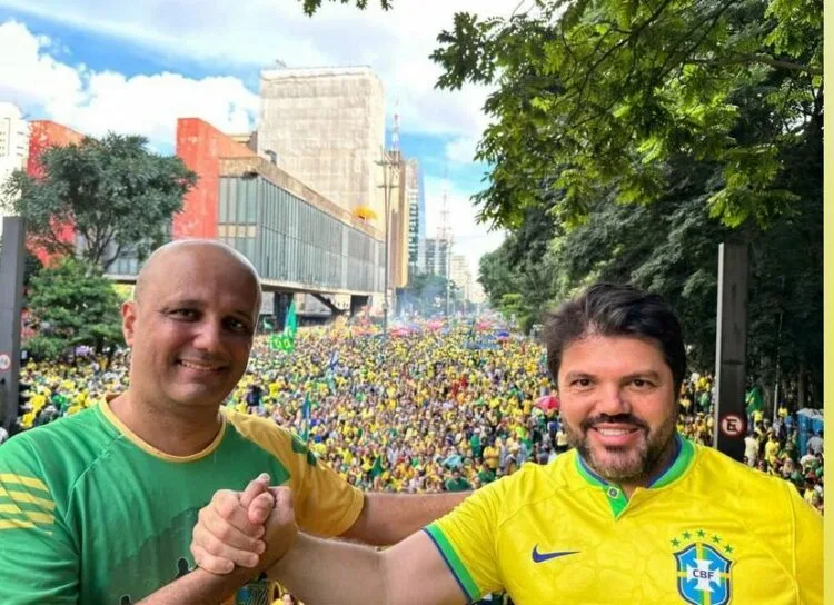 Major Vitor Hugo anuncia pré-candidatura a vereador em Goiânia e reforça apoio a Márcio Corrêa