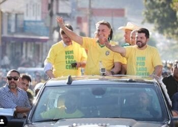 “Diferente do pré-candidato do PT, eu não escondo meu líder político que é Bolsonaro”, declara Márcio Côrrea