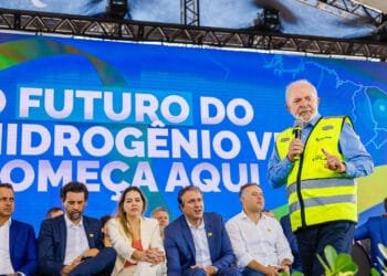 Governo federal mantém sigilo sobre pesquisas de opinião