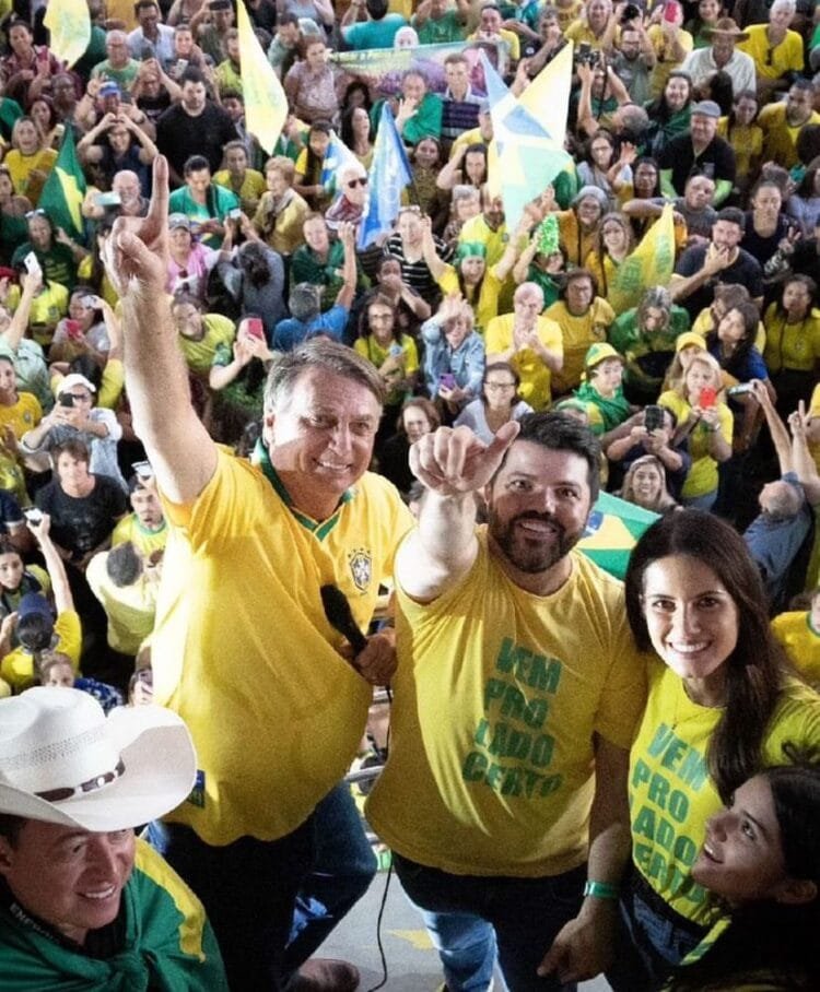 Bolsonaro promete entrar com tudo na campanha de Márcio Corrêa em Anápolis