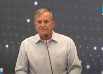 Eerizania Freitas destaca experiência e planos para Anápolis durante debate eleitoral