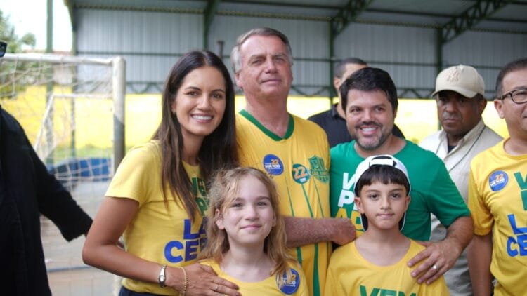 Márcio Corrêa vota ao lado de Bolsonaro e reforça compromisso com desenvolvimento de Anápolis