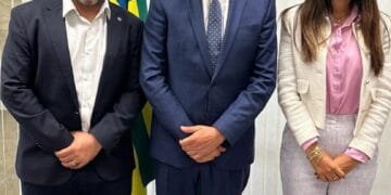 Senador Wilder Morais garante R$ 6,5 milhões em recursos para Anápolis durante visita de Márcio Corrêa a Brasília