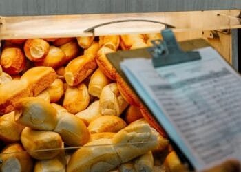 Pão francês teve variação de preço de até 55%, aponta pesquisa do Procon