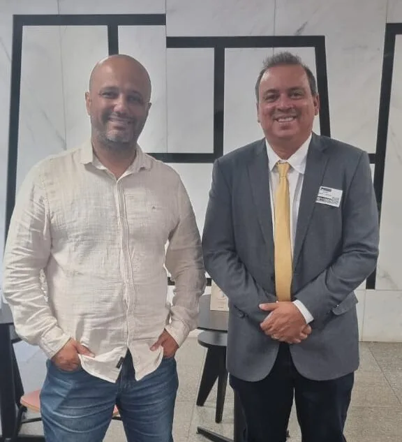 Vereador Suender e Major Vitor Hugo debatem aliança e fortalecimento do PL para eleições de 2026